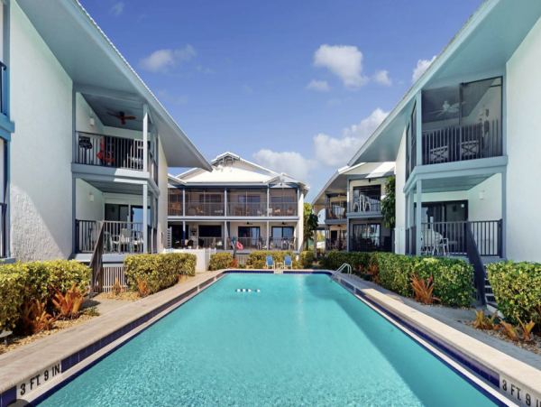 Holmes Beach Vacation Rentals Beachfront Rental with Gulf Views